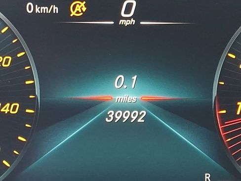 Certified 2021 Mercedes-Benz C 300 4MATIC Sedan image 20