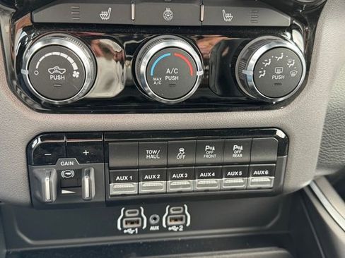 New 2025 RAM 2500 Big Horn image 68