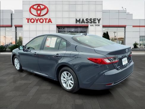 Used 2026 Toyota Camry LE FWD image 5