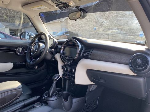 Used 2016 MINI Cooper S image 15
