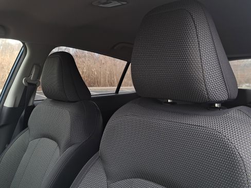 Used 2024 Subaru Crosstrek 2.0i Premium image 14