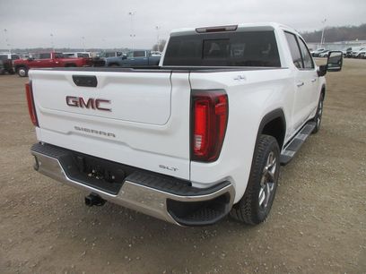 New 2026 GMC Sierra 1500 SLT w/ SLT Premium Plus Package