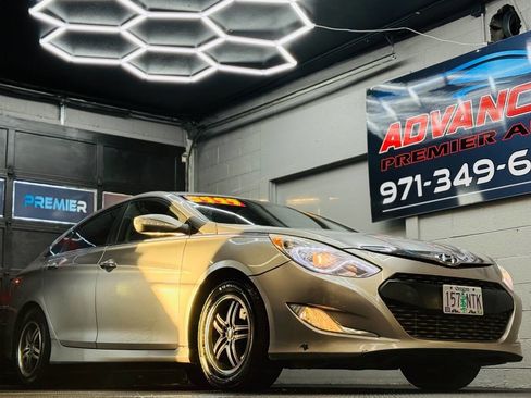 Used 2012 Hyundai Sonata Hybrid w/ Leather Pkg image 1
