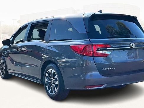 Used 2024 Honda Odyssey EX-L image 4