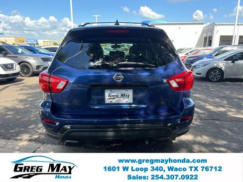 Used 2019 Nissan Pathfinder SL FWD image 6