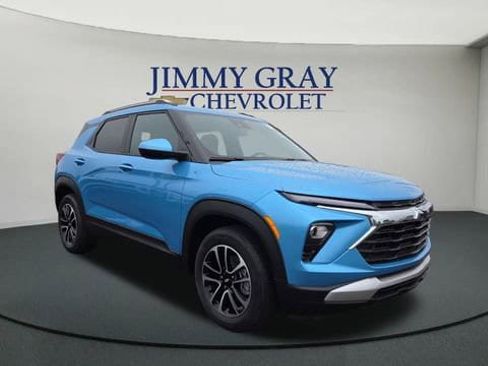 New 2026 Chevrolet TrailBlazer LT image 1