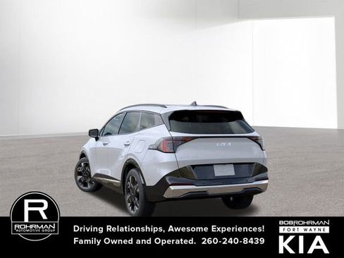 New 2026 Kia Sportage SX image 4