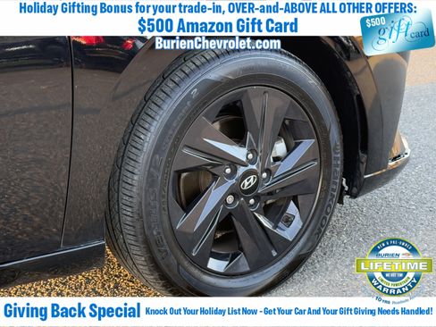 Used 2022 Hyundai Elantra SEL w/ Cargo Package image 32