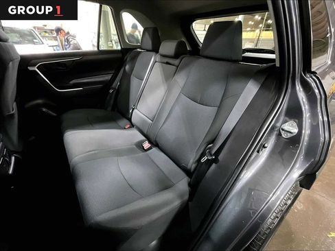 Certified 2023 Toyota RAV4 LE image 21