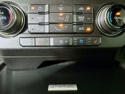 Used 2018 Ford F150 Raptor w/ Equipment Group 802A Luxury image 24