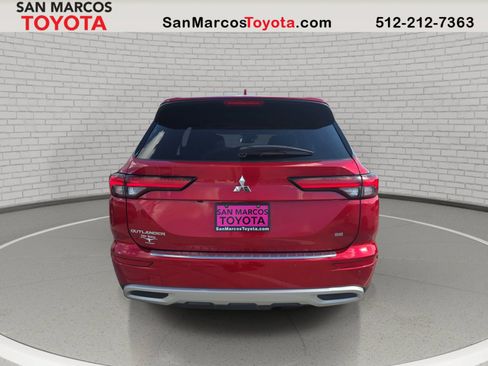 Used 2024 Mitsubishi Outlander SE FWD image 7
