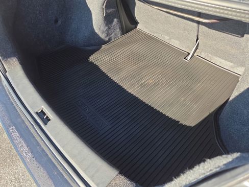 Used 2015 Nissan Sentra SL w/ Protection Package image 36