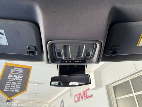 Certified 2025 GMC Sierra 1500 SLT AWD/4WD image 26