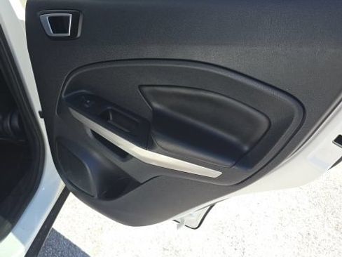 Used 2020 Ford EcoSport Titanium FWD image 27