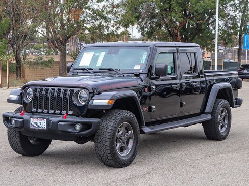 Used 2020 Jeep Gladiator Rubicon image 3