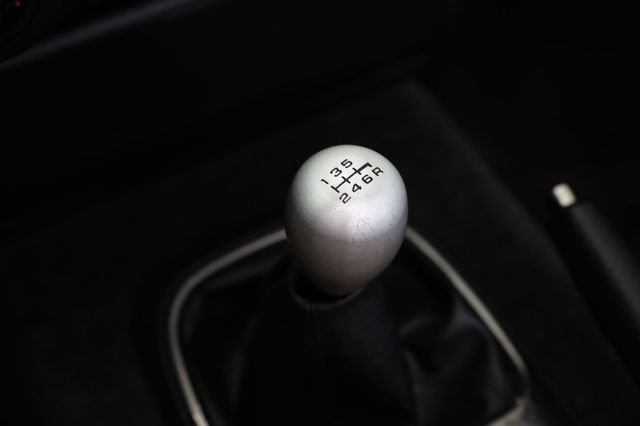 Used 2001 Honda S2000 image 37