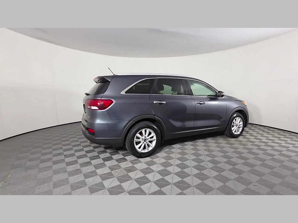 Used 2020 Kia Sorento LX w/ LX I4 Convenience Package FWD image 39