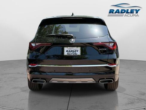 Certified 2025 Acura MDX FWD w/ Technology Package image 5