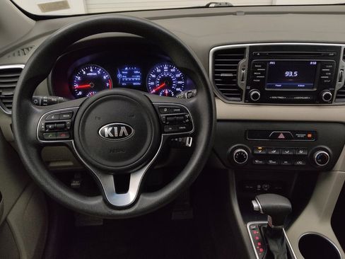 Used 2019 Kia Sportage LX FWD image 22