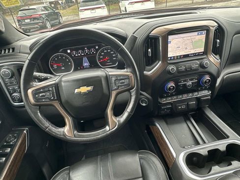 Used 2021 Chevrolet Silverado 1500 High Country image 29
