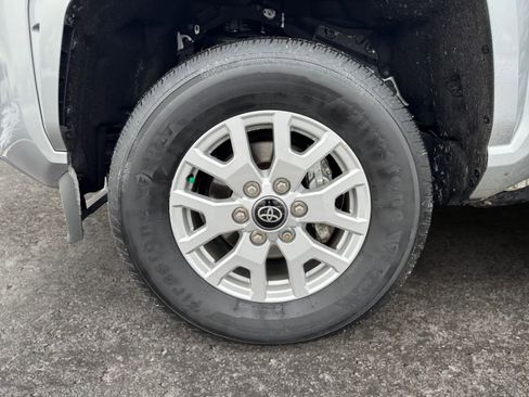 Used 2024 Toyota Tacoma SR5 image 12