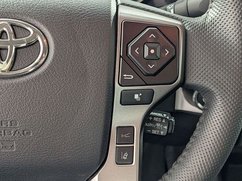 Used 2023 Toyota Tacoma SR5 w/ Technology Package RWD image 15