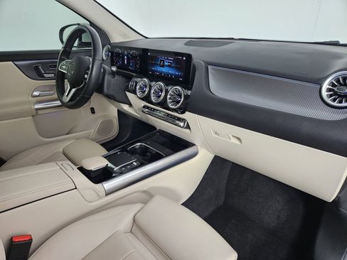Used 2022 Mercedes-Benz GLA 250 image 43