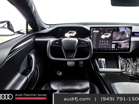 Used 2022 Tesla Model S Plaid image 5