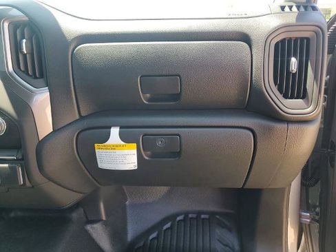 New 2025 GMC Sierra 3500 Pro w/ Convenience Package image 33