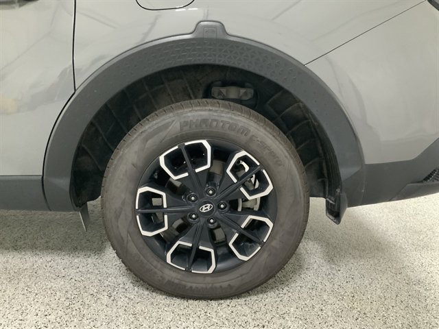 Used 2023 Hyundai Santa Cruz SEL w/ Activity Package FWD image 12