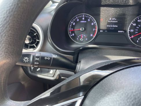 Used 2023 Kia Forte LXS w/ LXS Technology Package FWD image 30
