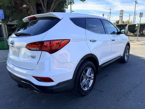 Used 2018 Hyundai Santa Fe Sport image 5