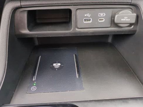 Used 2023 Honda Pilot Elite image 34
