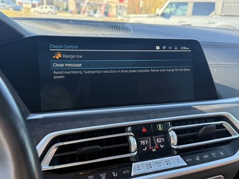 Used 2023 BMW X5 xDrive45e w/ Executive Package image 24