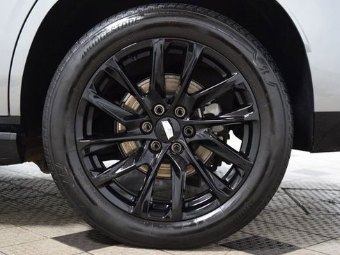 Used 2023 Cadillac Escalade Sport w/ LPO, ONYX Package image 28