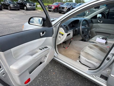 Used 2008 Hyundai Sonata GLS FWD image 6