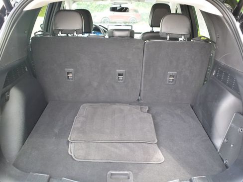 Used 2024 Ford Escape Platinum AWD/4WD image 25