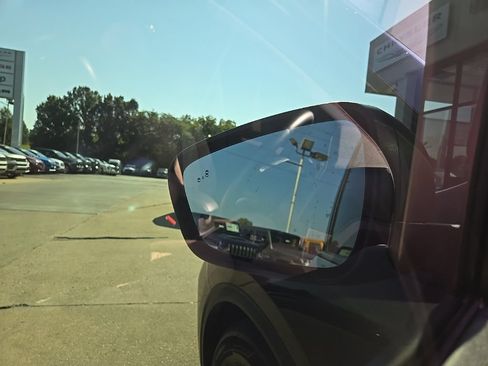 Used 2022 Ford Escape SE w/ Convenience Package FWD image 26