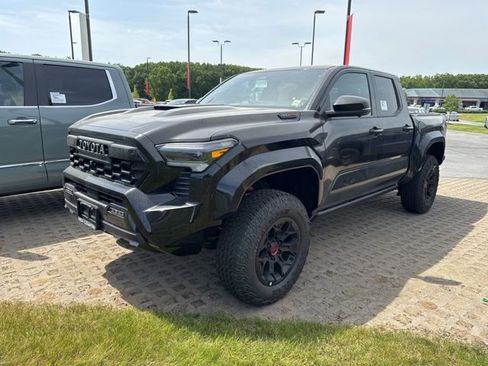 New 2026 Toyota Tacoma TRD Pro AWD/4WD image 2
