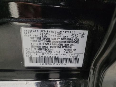 Used 2025 Nissan Sentra S image 33