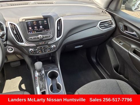 Used 2024 Chevrolet Equinox LT AWD/4WD image 16