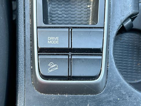 Used 2017 Hyundai Tucson SE Plus w/ Cargo Package FWD image 33