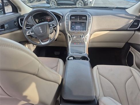 Used 2020 Lincoln Nautilus Reserve w/ Cargo Utility Package image 10