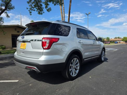 Used 2016 Ford Explorer Limited FWD image 7