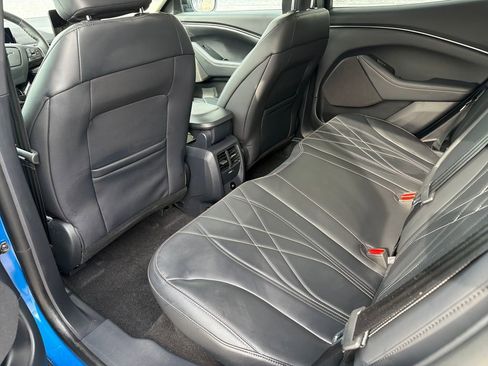 Used 2025 Ford Mustang Mach-E Select w/ Comfort Package Lite image 28