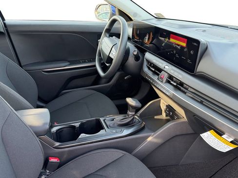 New 2026 Kia K4 FWD image 5