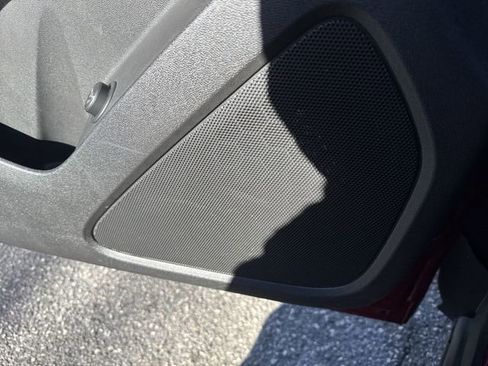 Used 2020 Chevrolet Equinox LT w/ Driver Convenience Package image 26