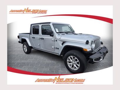 Used 2023 Jeep Gladiator Sport