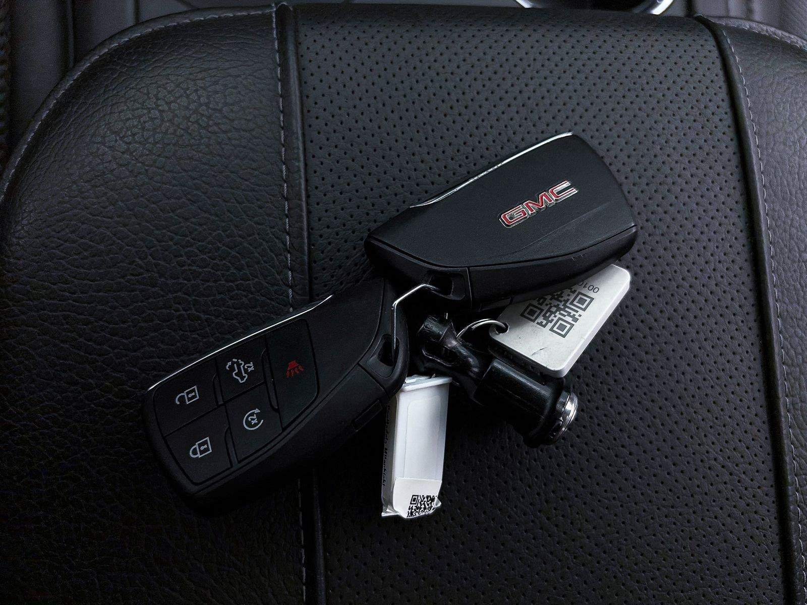 Used 2023 GMC Sierra 1500 Denali AWD/4WD image 35