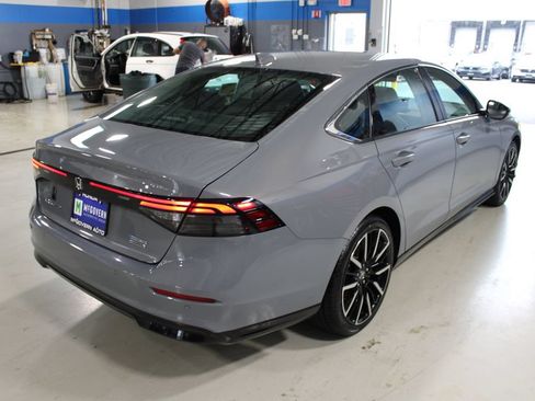 Used 2023 Honda Accord Touring image 24